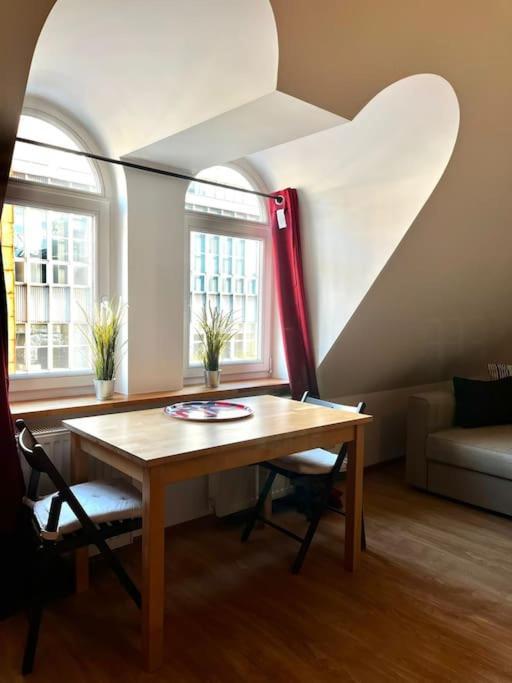 Bezagenta Centrum3 Studio Wi-Fi Great Location! Warsawa Bagian luar foto